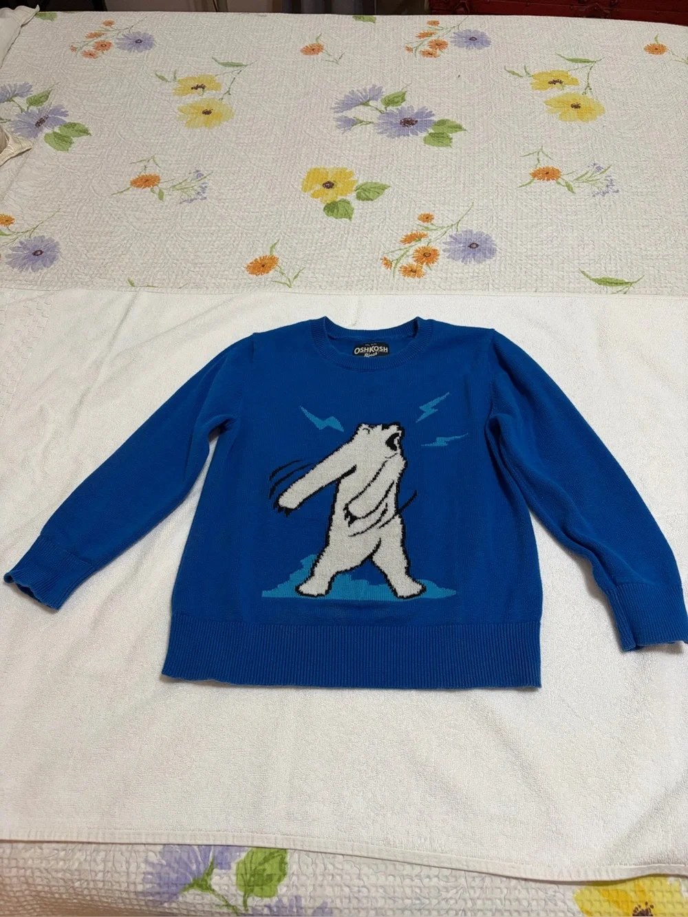 OshKosh B'gosh Boys Blue Polar Bear Crewneck Sweater(32)